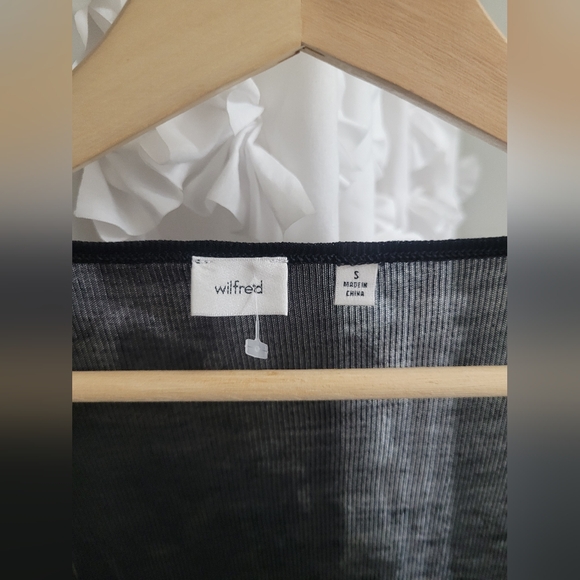 the basic longsleeve - Picture 4 of 5